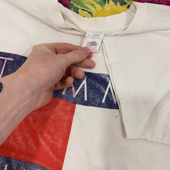 Vintage Tommy Hellfighter Religious ephesians 6:12 T-shirt - Picture 3 of 4